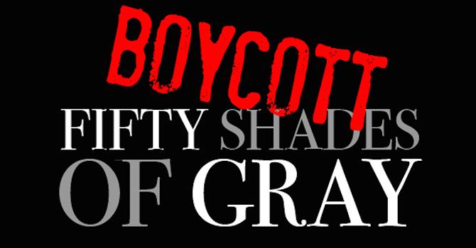 “50 sfumature di grigio”: attivisti contro gli abusi sessuali boicottano il film