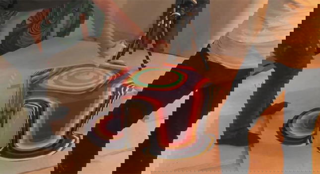 Tall Painting, una tecnica pittorica che vi ipnotizzerà!