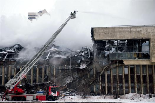 Mosca: distrutta in un incendio una delle più grandi biblioteche della Russia