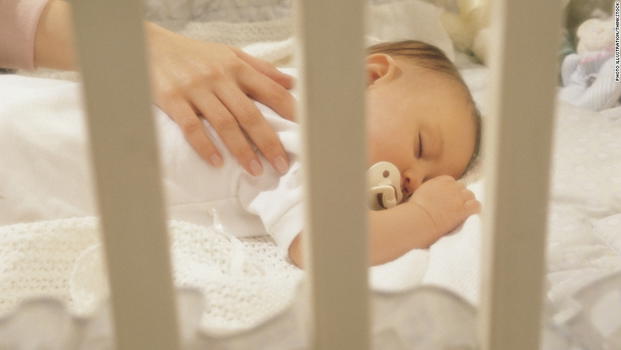 Milano: bimba di 9 mesi trovata morta. Era malnutrita e con piaghe da decubito