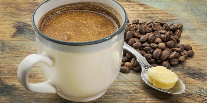 Dagli USA: una zolletta di burro nel caffè aiuta a dimagrire