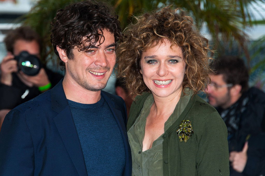 Valeria Golino e Riccardo Scamarcio finalmente sposi in Puglia Valeria Golino e Riccardo Scamarcio finalmente sposi in Puglia