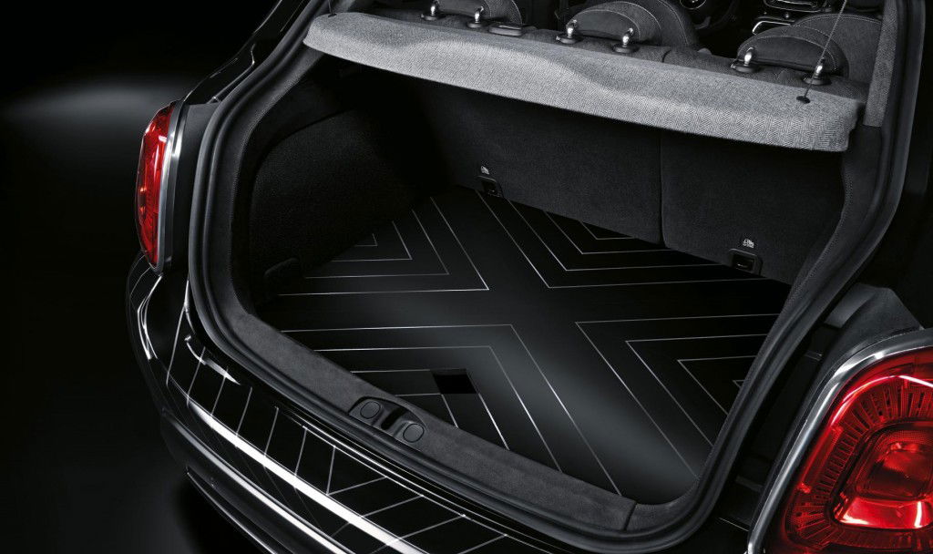 Fiat 500X black Tie