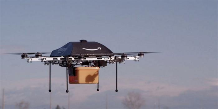 Partono i test Amazon con il pacco drone
