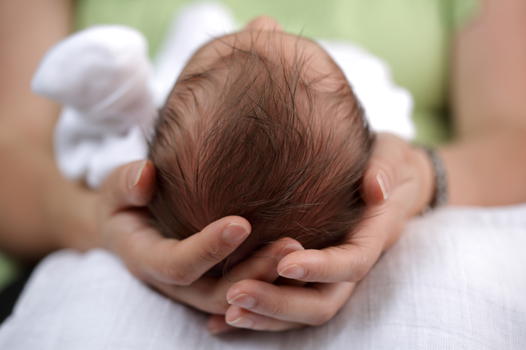 Arriva Baby’s Head, il profumo che sa di testa di neonato