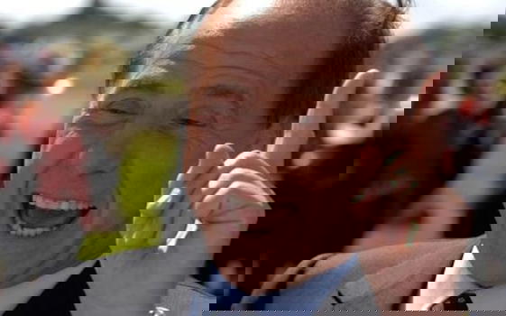 Caso Ruby, Berlusconi assolto: “Pronto a riscendere in campo”