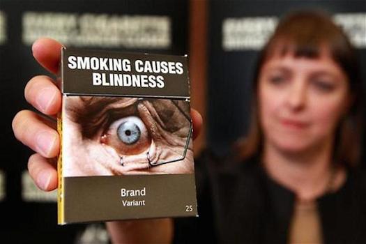 Australia, le immagini shock sui pacchi di sigarette funzionano: diminuiti i fumatori
