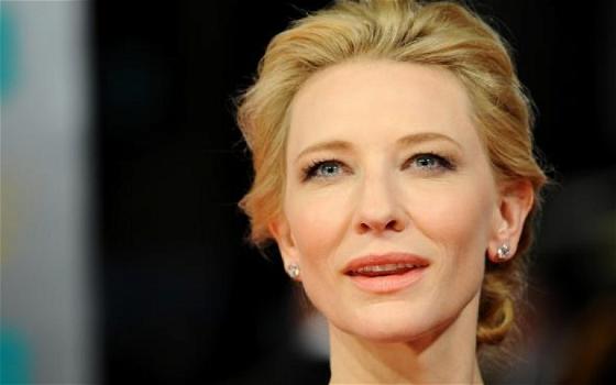Cate Blanchett adotta una bambina insieme al marito