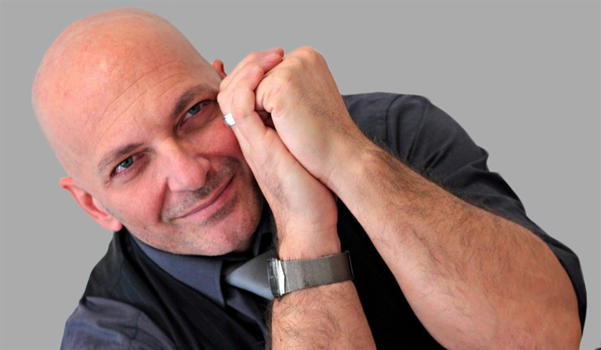 Isola dei Famosi, Franco Trentalance: “Rocco Siffredi fedele alla moglie per amore? No, vuole solo vincere”