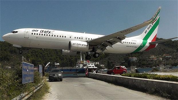 Atterraggi da brivido all’aeroporto di Skiàthos!