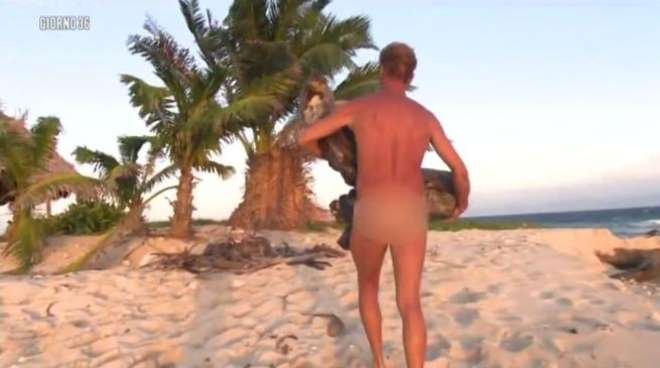 Isola dei Famosi: Rocco Siffredi senza freni su Playa Desnuda. "E' questa l'Isola che volevo"