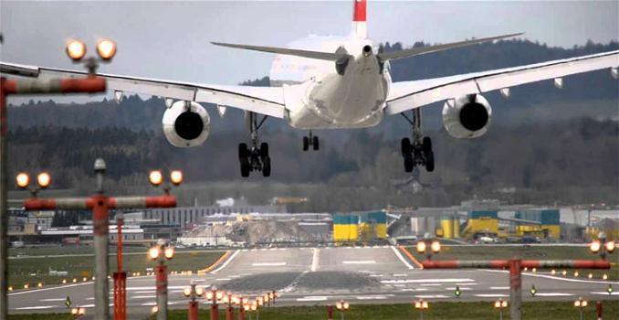 Aeroporto di Zurigo: ecco un atterraggio davvero mozzafiato