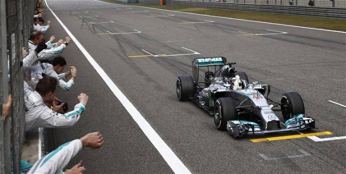Formula 1: doppietta Mercedes a Shanghai