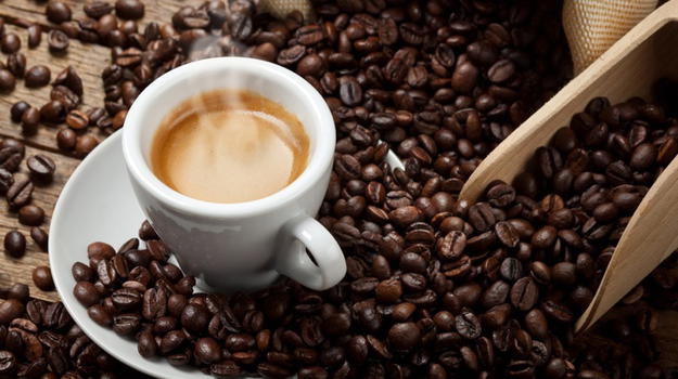 Caffè? Massimo 4 al giorno, altrimenti fa male