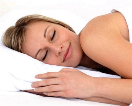 La perdita di sonno fa invecchiare la pelle: 6 ore sono poche