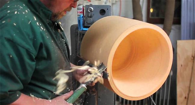 Come ricavare una lampada da un pezzo di legno
