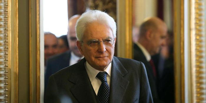 Mattarella: “Pensione da docente? Sottratto da stipendio”