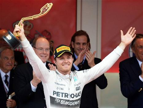 Formula 1, Gp Montecarlo: errore dai box, vince Rosberg, beffa per Hamilton