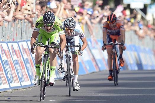 Giro d’Italia: successo di Boem, Richie Porte penalizzato