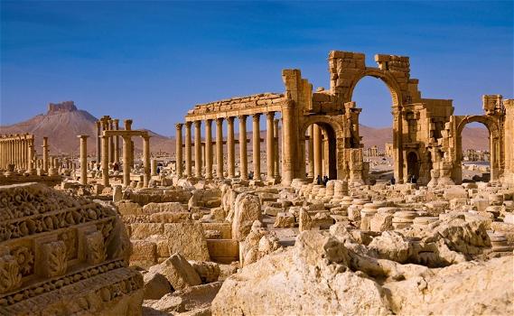 Isis, Palmira è caduta: a rischio sito archeologico
