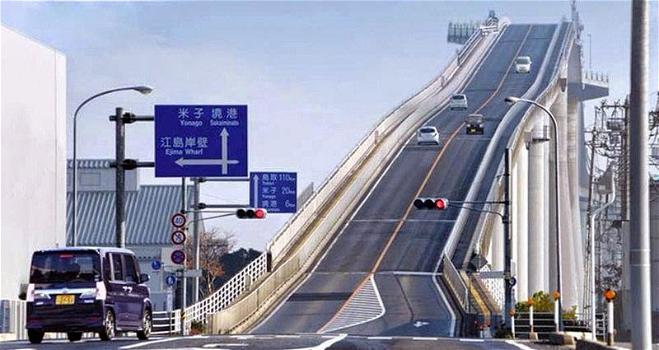 Eshima Ohashi Bridge: il ponte più ripido del mondo