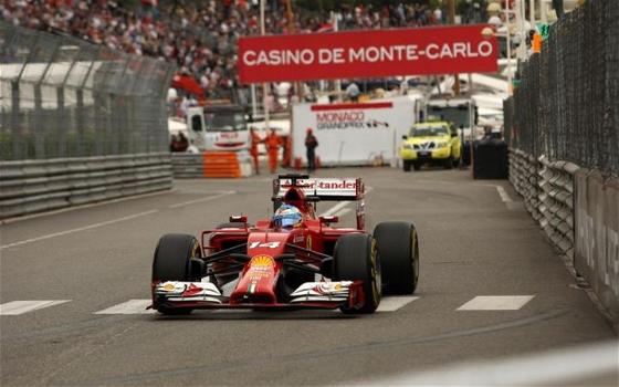 Formula 1, Gp Montecarlo: Vettel davanti alle Mercedes nelle libere 3