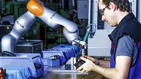 “Disoccupazione tecnologica”: i robot ci stanno togliendo il lavoro?
