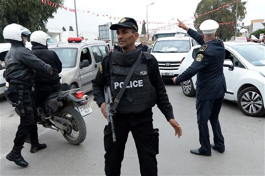 Tunisia: arrestato altro marocchino per strage Bardo