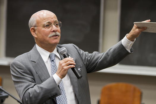 Jeremy Rifkin asserisce che la terza rivoluzione industriale è digitale