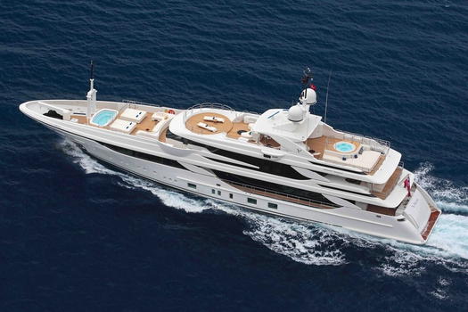 Yacht di lusso Benetti FB801 Vica, panfilo modellabile e personalizzabile