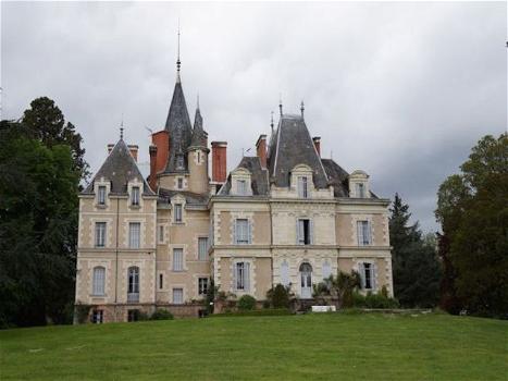 Il castello francese di Napoleone III in vendita al prezzo di 1 mln di euro