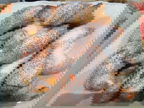 Report “denuncia” il cornetto al miele