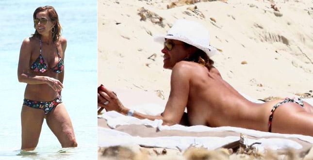Cristina Parodi in vacanza a Formentera sexy e felice