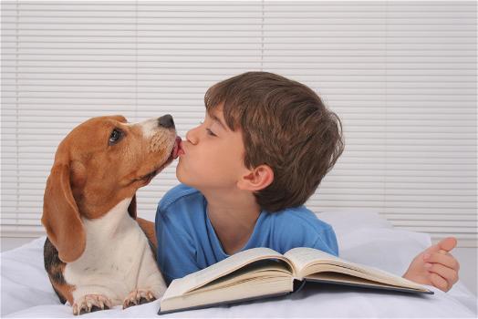 Cani e bambini: come gestire la loro convivenza in casa