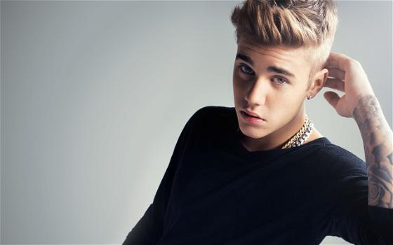 Justin Bieber condannato per aggressione e guida spericolata