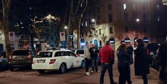 Roma: ragazzi aggrediscono un operaio rumeno