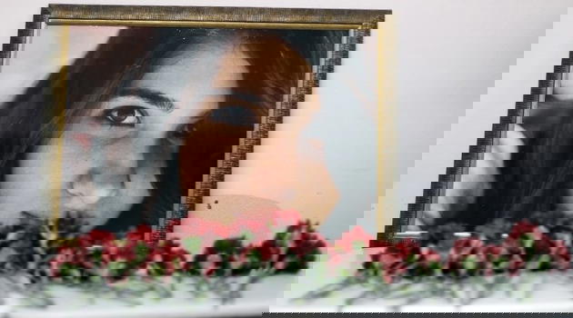 Turchia, uccisa per resistenza allo stupro: 1000 avvocati per lei