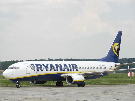 Ryanair: “Bomba a bordo”, aeroporto chiuso al traffico