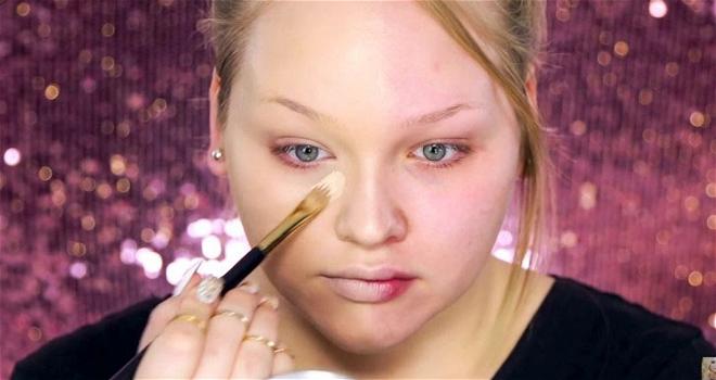 Make up: ecco dimostrato come può cambiare il volto di una donna