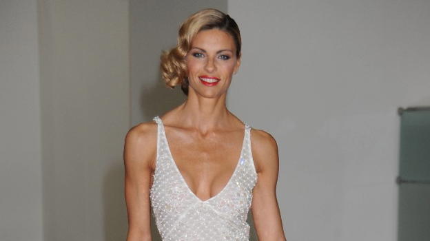 Martina Colombari, 40 anni e un fisico da ragazzina