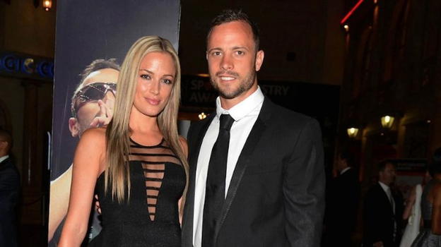 Omicidio Pistorius, un agente: "Sento ancora sangue di Reeva in bocca"
