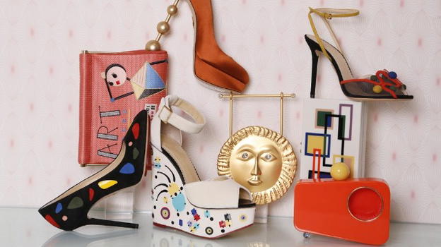 I modelli glamour di sandali Charlotte Olympia e Nicholas Kirkwood