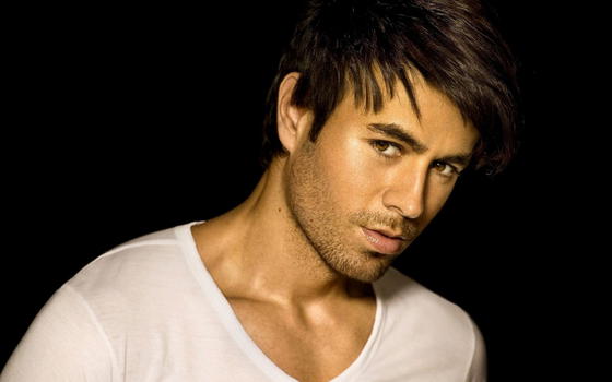 Enrique Iglesias arrestato per intralcio alla giustizia