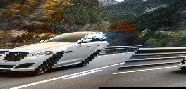 Jaguar XJ, berlina lussuosa e dinamica