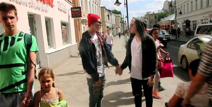 Omofobia, VIDEO shock: ecco come i russi trattano i gay