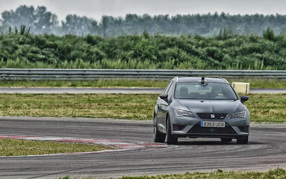 Arriva in Italia la Seat Leon Connect