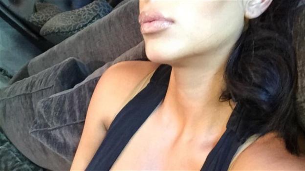 42 milioni di follower, Kim Kardashian su Instagram in decolleté