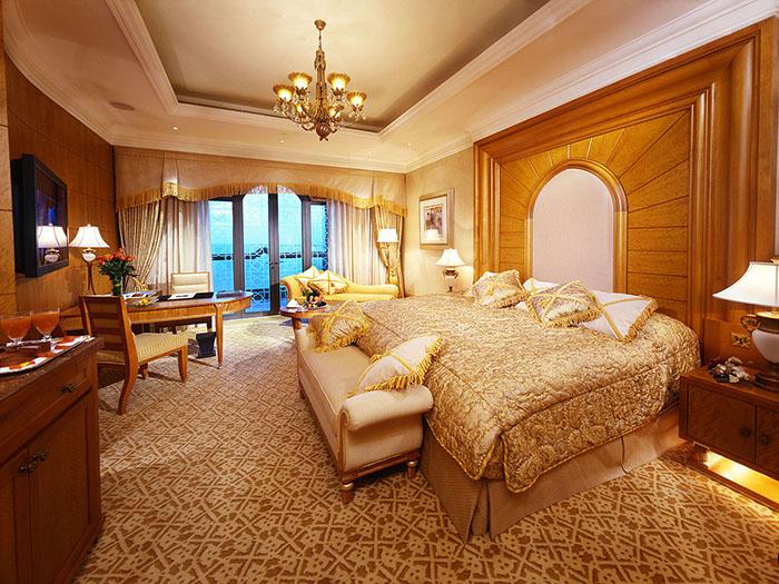 Emirates_Palace_by_Kempinski_1
