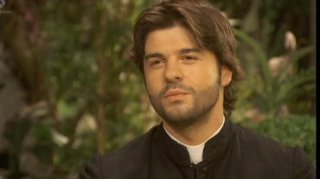 Il Segreto: anticipazioni 14 Settembre 2015. Gonzalo si veste da prete