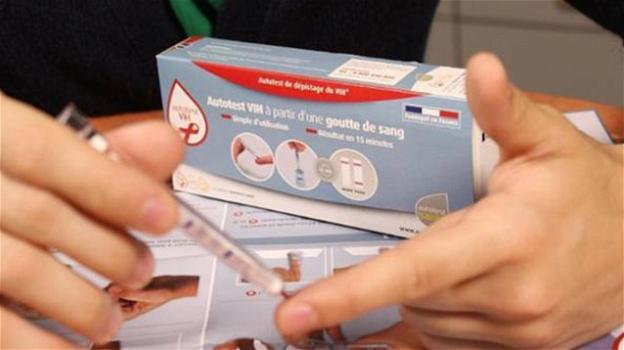 Nelle farmacie francesi arriva il test Hiv fai-da-te